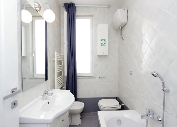 Bright Vatican 2 Bedroom